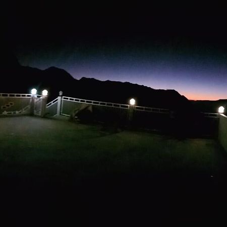 Bromo Otix Guest House Esterno foto