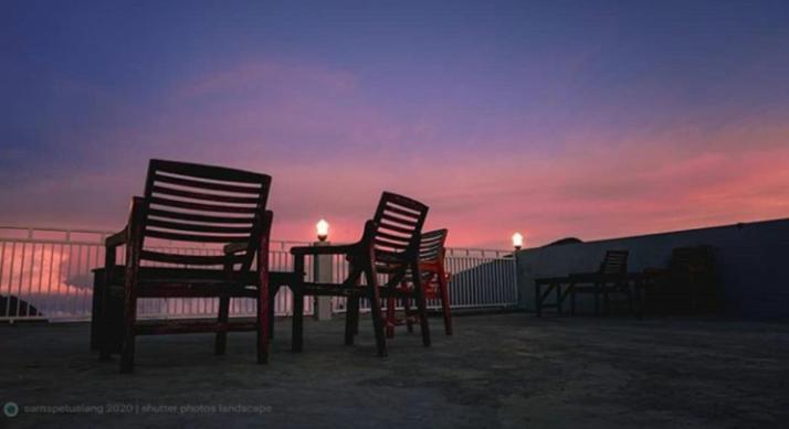Bromo Otix Guest House Esterno foto